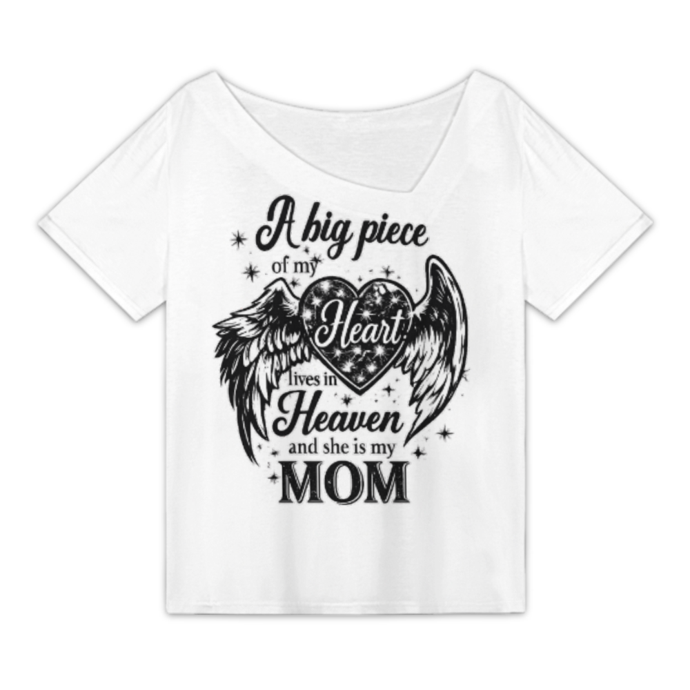 A Big Piece Of My Heart Lives In Heaven And She Is My Mom Memorial T-Shirt(z794)