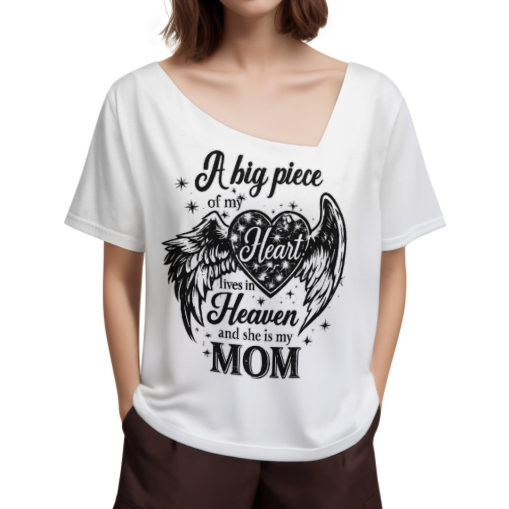 A Big Piece Of My Heart Lives In Heaven And She Is My Mom Memorial T-Shirt(z794)