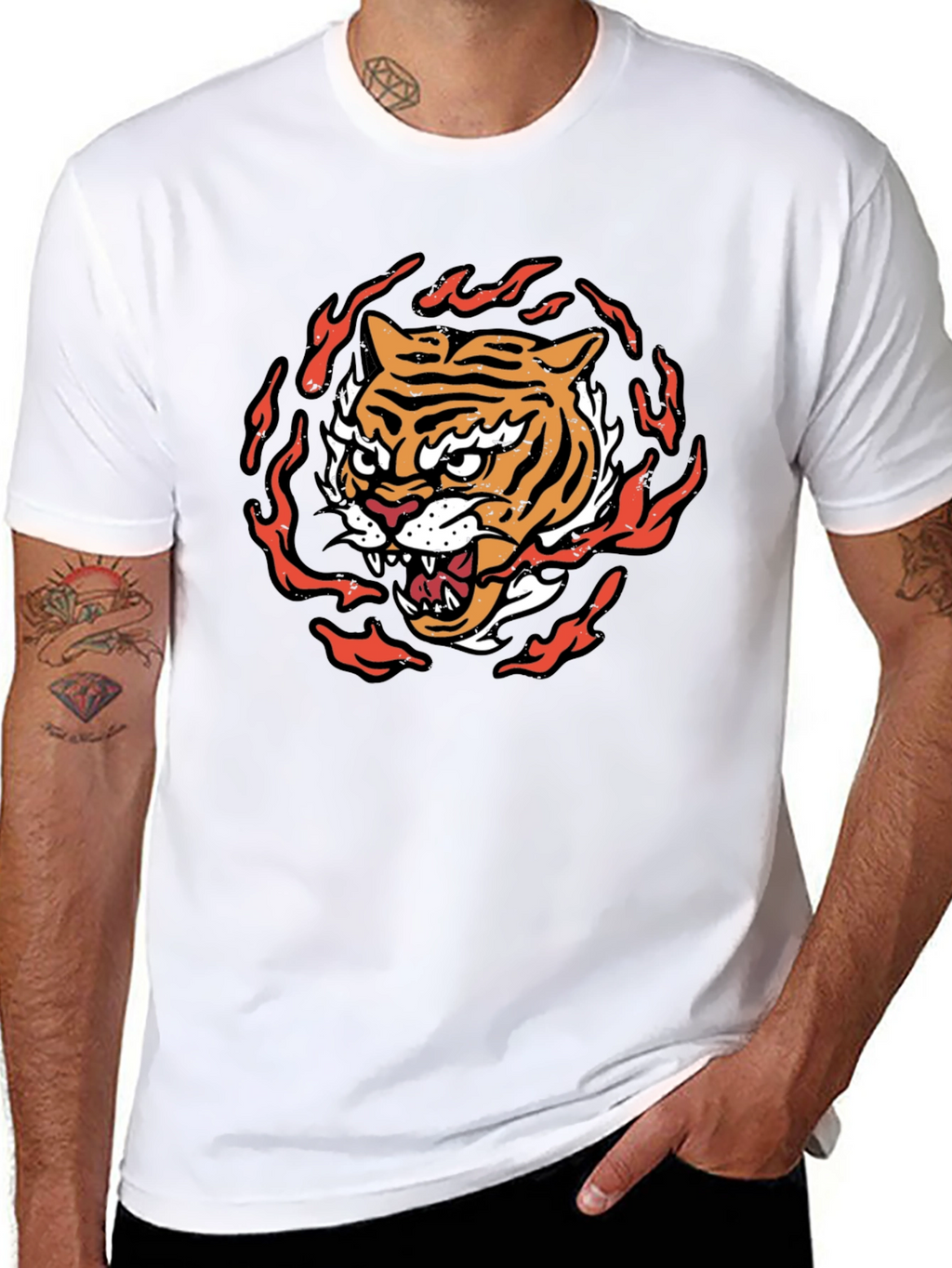 Fiery Tiger Graphic Tee - Bold Black T-Shirt