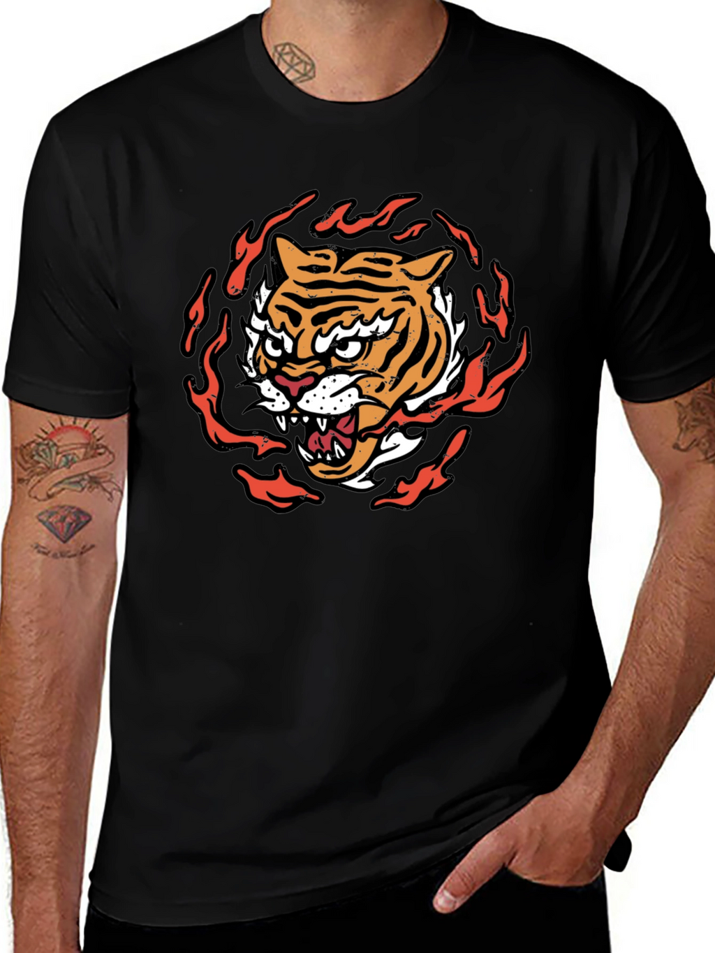 Fiery Tiger Graphic Tee - Bold Black T-Shirt